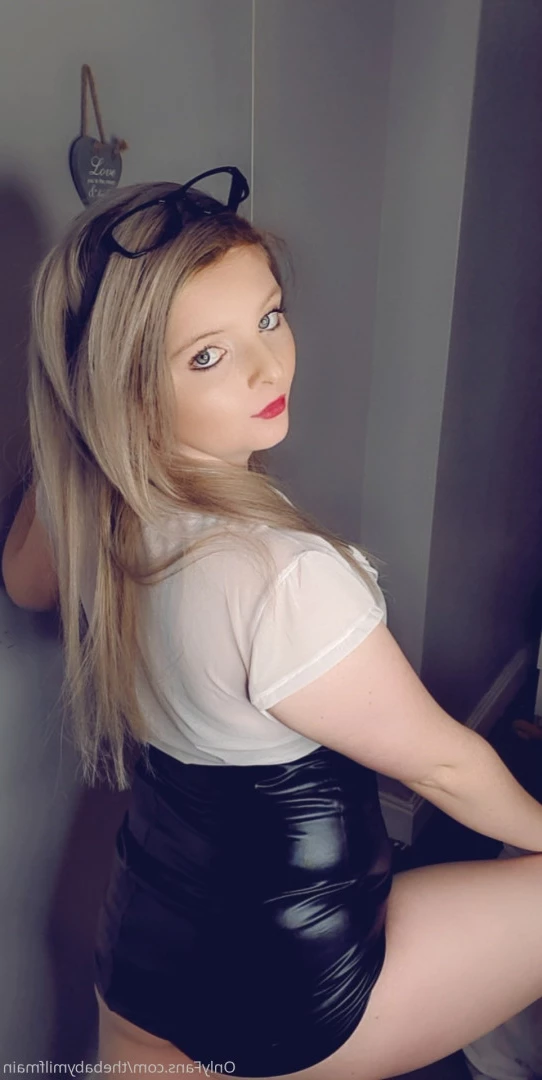 Alexxx 💕  message me 🌺 [ alexxxuncensoredx ] Onlyfans leaked photo 5709649 on Hotleaks.tv