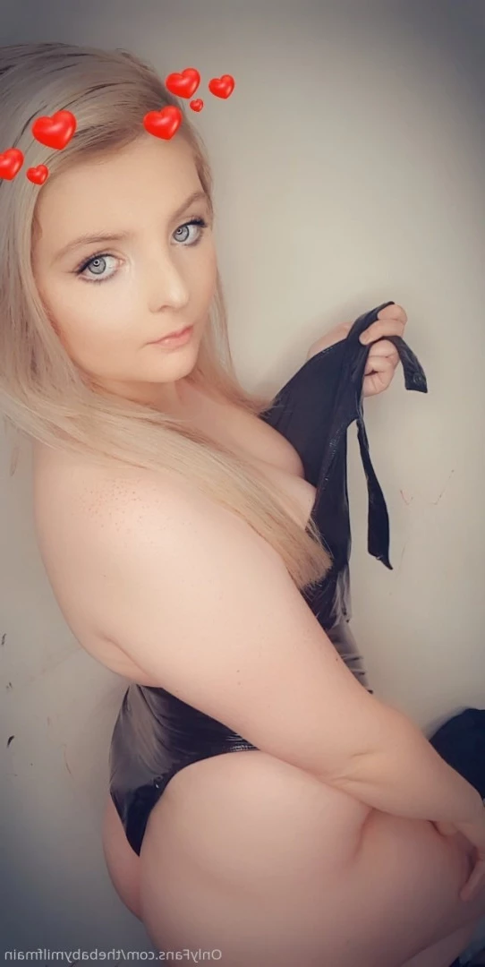 Alexxx 💕  message me 🌺 [ alexxxuncensoredx ] Onlyfans leaked photo 5714630 on Hotleaks.tv
