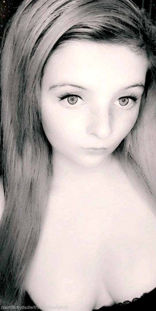 Alexxx 💕  message me 🌺 [ alexxxuncensoredx ] Onlyfans leaked photo 5718530 on Hotleaks.tv