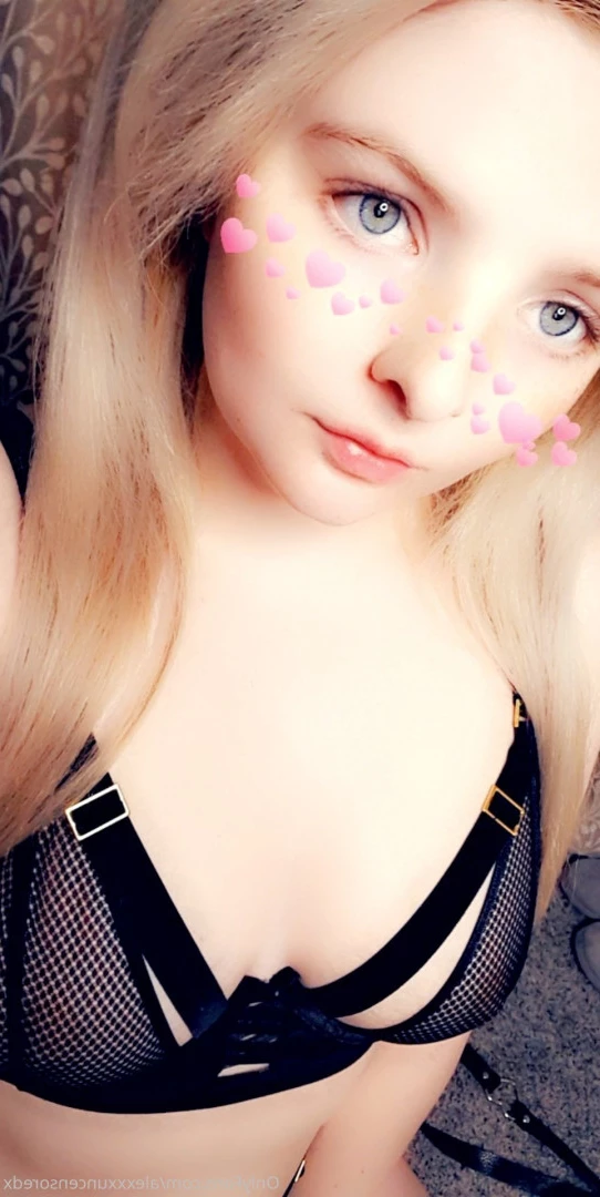 Alexxx 💕  message me 🌺 [ alexxxuncensoredx ] Onlyfans leaked photo 5730703 on Hotleaks.tv