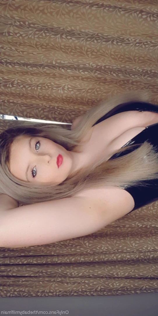 Alexxx 💕  message me 🌺 [ alexxxuncensoredx ] Onlyfans leaked photo 5748599 on Hotleaks.tv