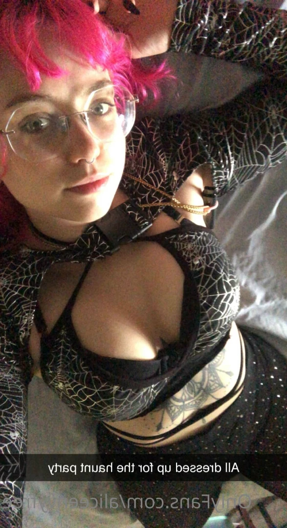 Alice Envy [ aliceenvyfree ] Onlyfans leaked photo 5815085 on Hotleaks.tv
