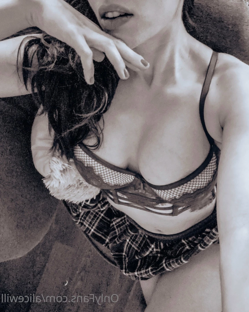 🌸 Alice Will 🌸 [ alicewill ] Onlyfans leaked photo 12546473 on Hotleaks.tv