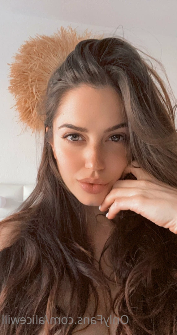 🌸 Alice Will 🌸 [ alicewill ] Onlyfans leaked photo 15496801 on Hotleaks.tv