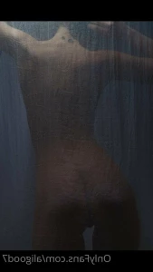 5689509