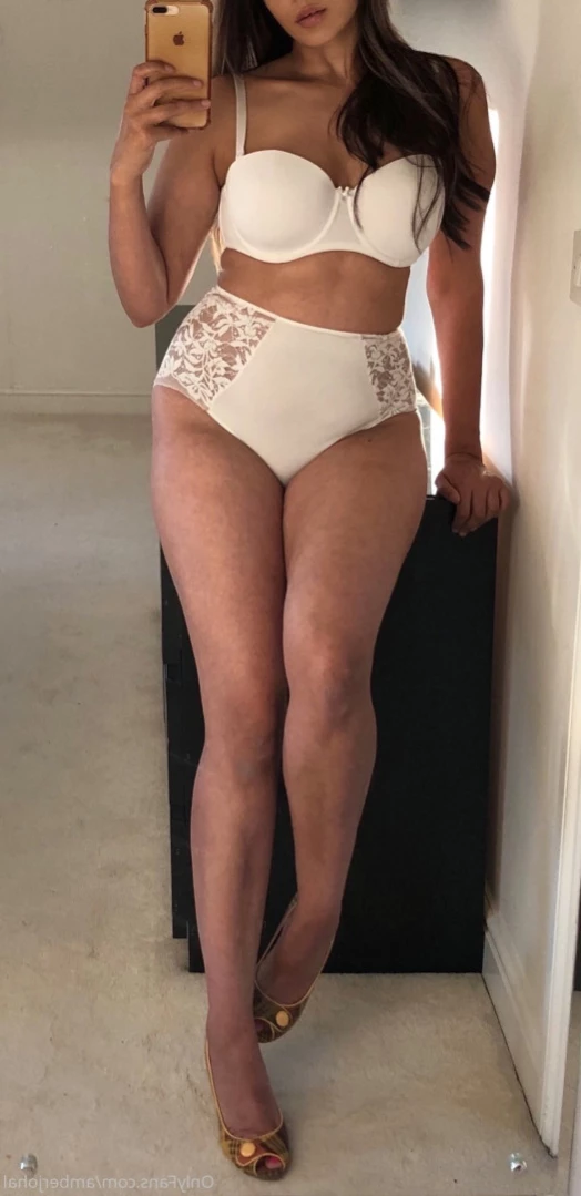 Amber Johal [ amberjohal ] Onlyfans leaked photo 11474467 on Hotleaks.tv