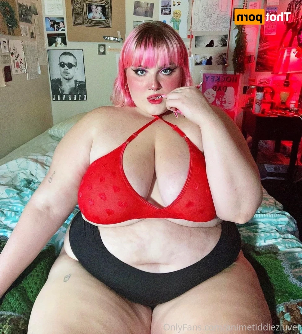 animetiddiezluver Onlyfans leaked photo 11667388 on Hotleaks.tv