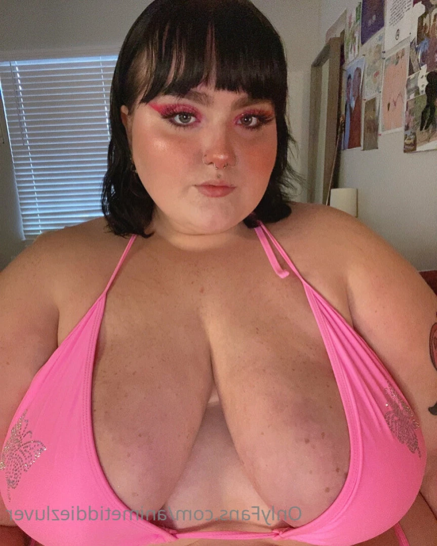 animetiddiezluver Onlyfans leaked photo 15186332 on Hotleaks.tv
