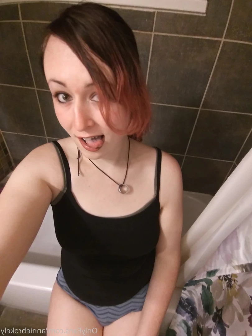 Annie Brokely [ anniebrokely ] Onlyfans leaked photo 5636291 on Hotleaks.tv