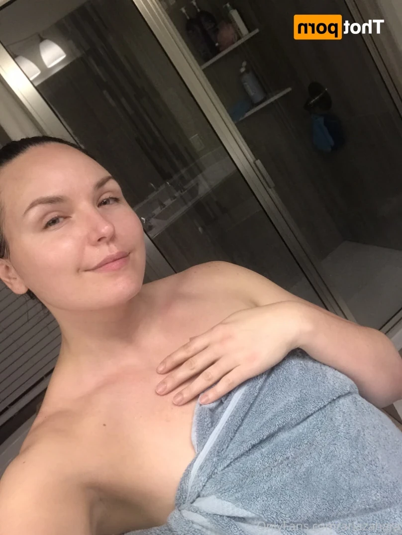 Horny Big Booty Brunette [ ariazahara ] Onlyfans leaked photo 15427423 on Hotleaks.tv