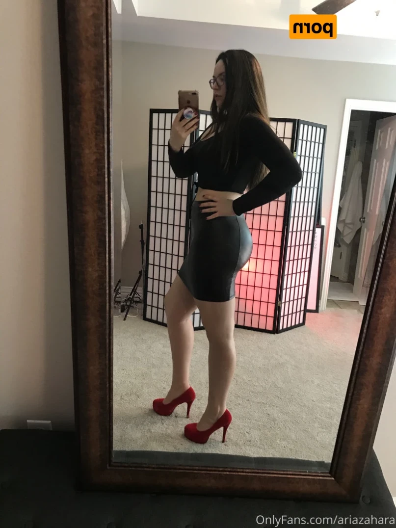 Horny Big Booty Brunette [ ariazahara ] Onlyfans leaked photo 15427471 on Hotleaks.tv
