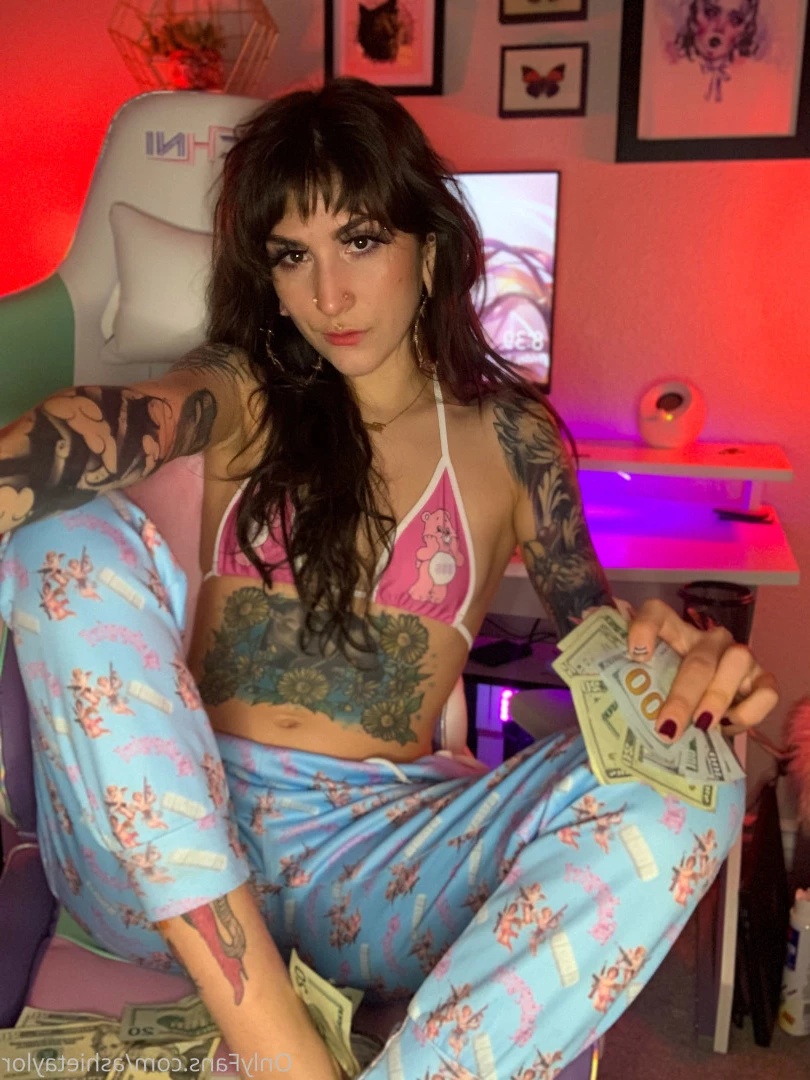 Manic Pixie Massochist 🧚🏼 [ hiitssprite ] Onlyfans leaked photo 5632088 on Hotleaks.tv