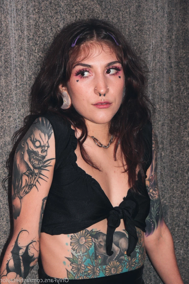 Manic Pixie Massochist 🧚🏼 [ hiitssprite ] Onlyfans leaked photo 5632244 on Hotleaks.tv