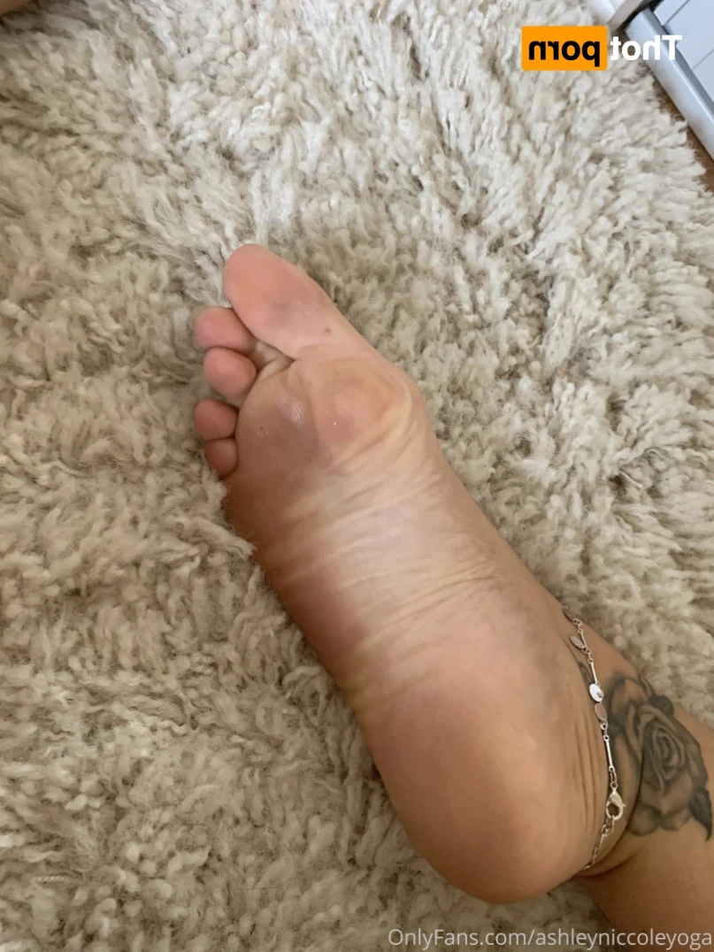 Ashley Niccole [ ashleyniccoleacro ] Onlyfans leaked photo 12927240 on Hotleaks.tv