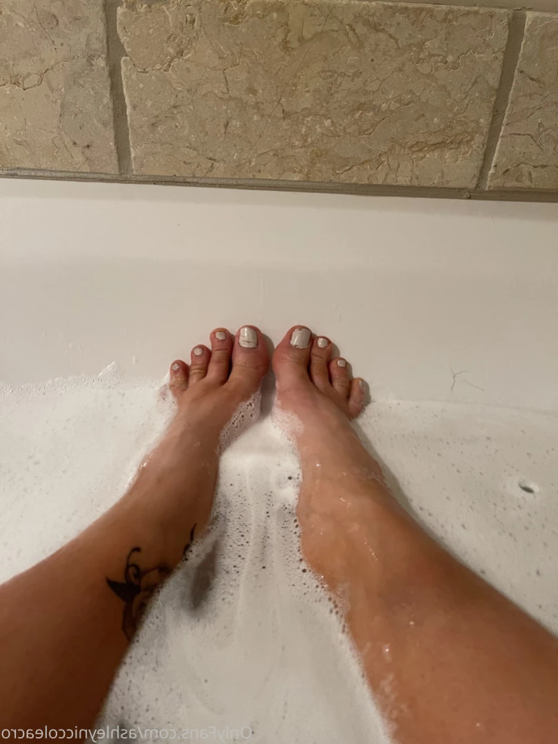 Ashley Niccole [ ashleyniccoleacro ] Onlyfans leaked photo 13393063 on Hotleaks.tv