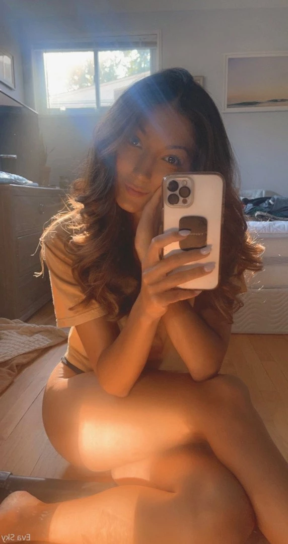 💋18yr 🅲🅾︎🅻🅻🅴🅶🅴 🅶🅸🆁🅻 💋 [ freshmanevasky ] Onlyfans leaked photo 415523 on Hotleaks.tv