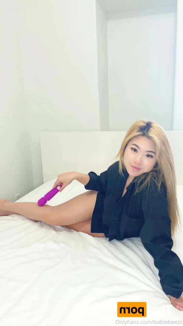 Bee 🐝 (TOP .1%) [ babiebeezz ] Onlyfans leaked photo 14520088 on Hotleaks.tv