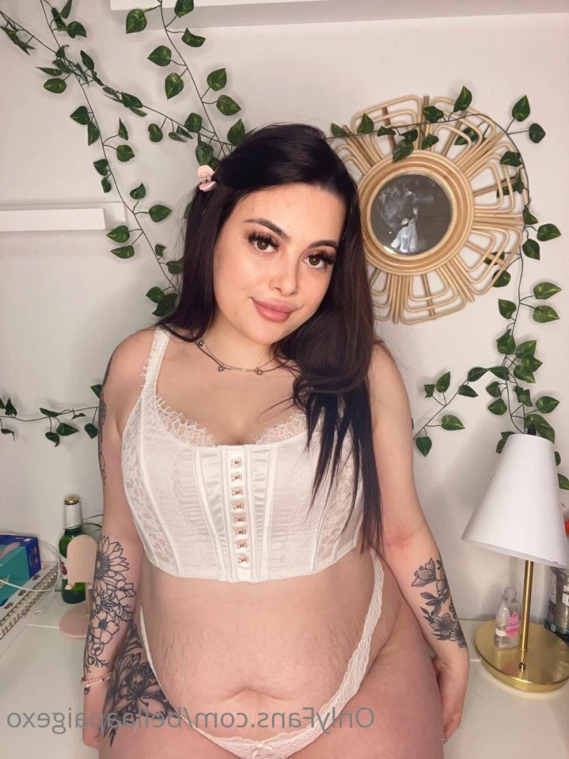 BELLS 😚💦 [ bellaapaigexo ] Onlyfans leaked photo 5903223 on Hotleaks.tv