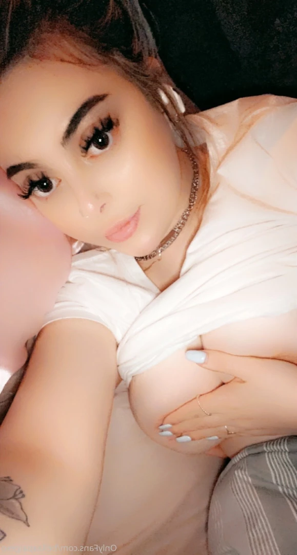 BELLS 😚💦 [ bellaapaigexo ] Onlyfans leaked photo 5904450 on Hotleaks.tv