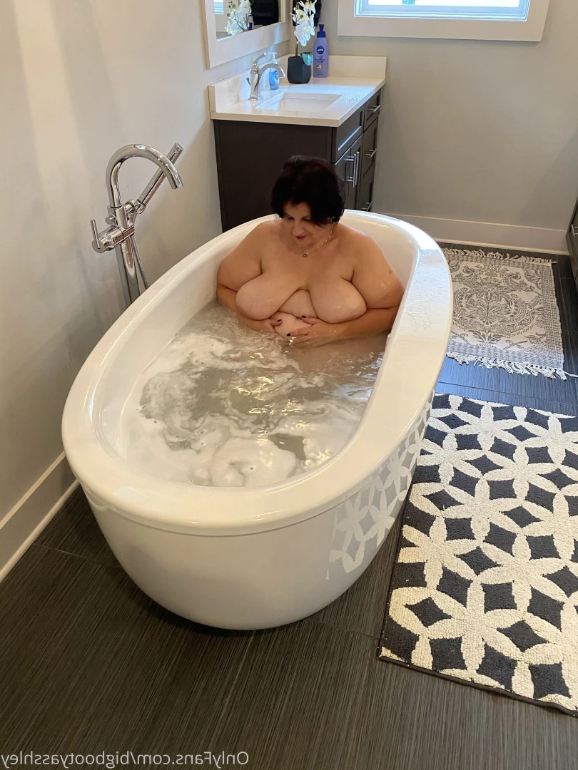 Big Booty Asshley [ bigbootyasshley ] Onlyfans leaked photo 5903979 on Hotleaks.tv