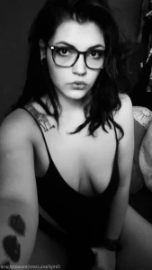 16063992
