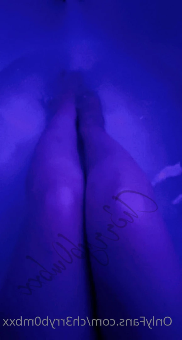 Cherry [ ch3rryb0mbxx ] Onlyfans leaked photo 5868727 on Hotleaks.tv