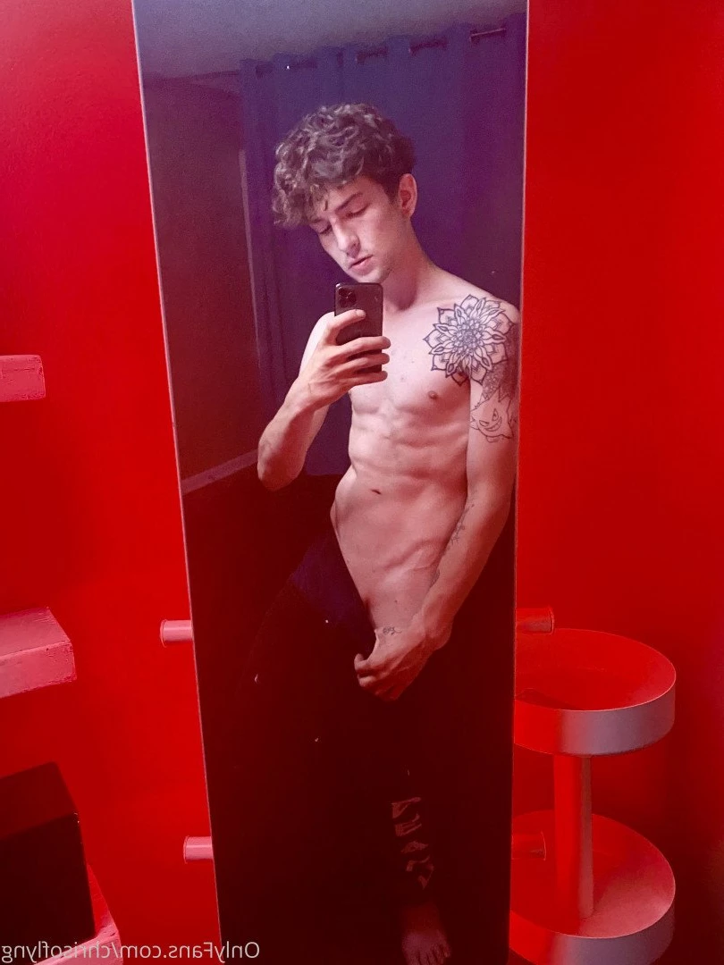 chrisoflyng Onlyfans leaked photo 5202273 on Hotleaks.tv