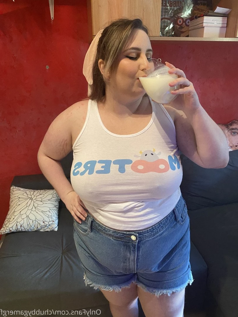 Hiatus ChubbyGamerGF [ chubbygamergf ] Onlyfans leaked photo 5146064 on Hotleaks.tv