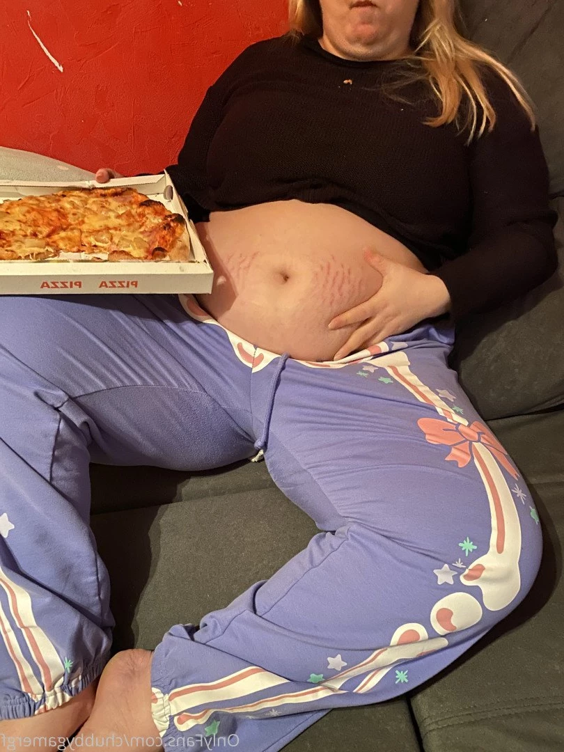 Hiatus ChubbyGamerGF [ chubbygamergf ] Onlyfans leaked photo 5148535 on Hotleaks.tv