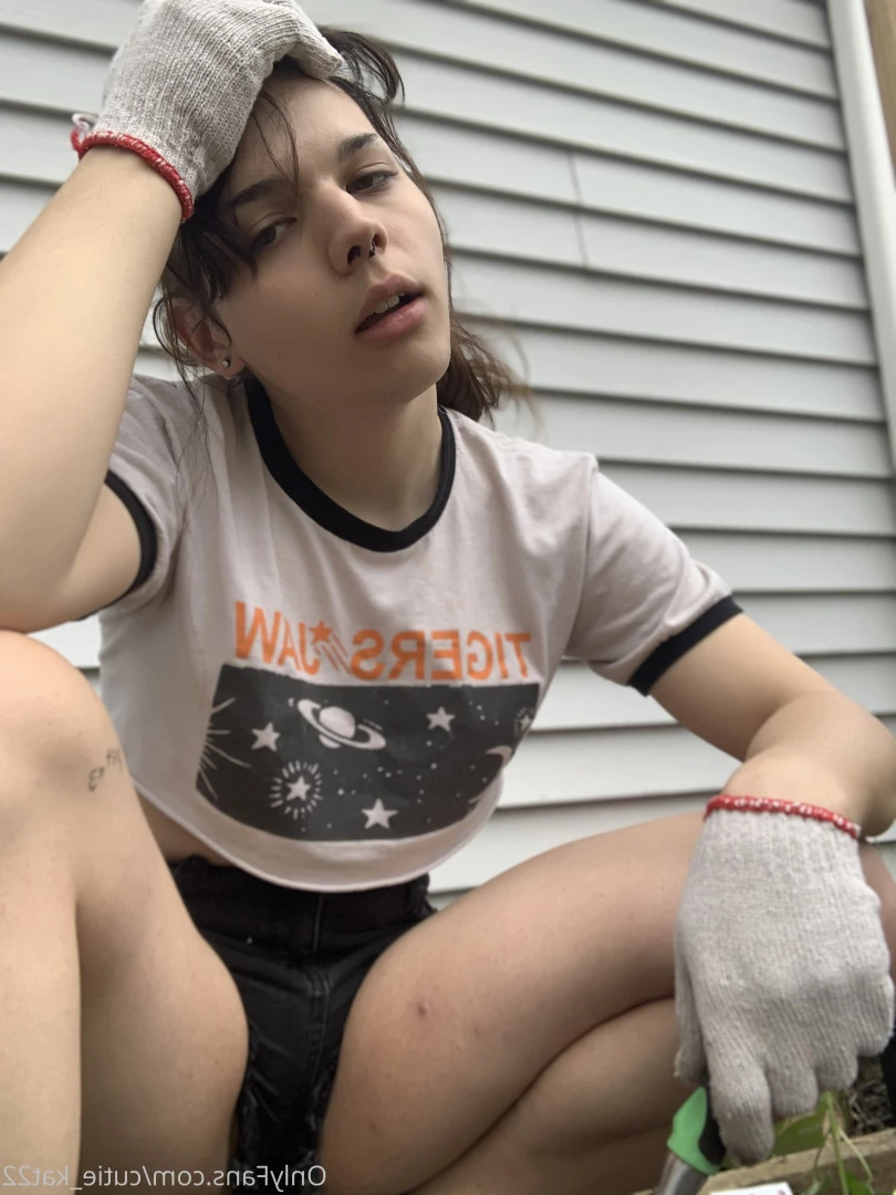 kat winter❄️ [ cutiekatw ] Onlyfans leaked photo 5620350 on Hotleaks.tv