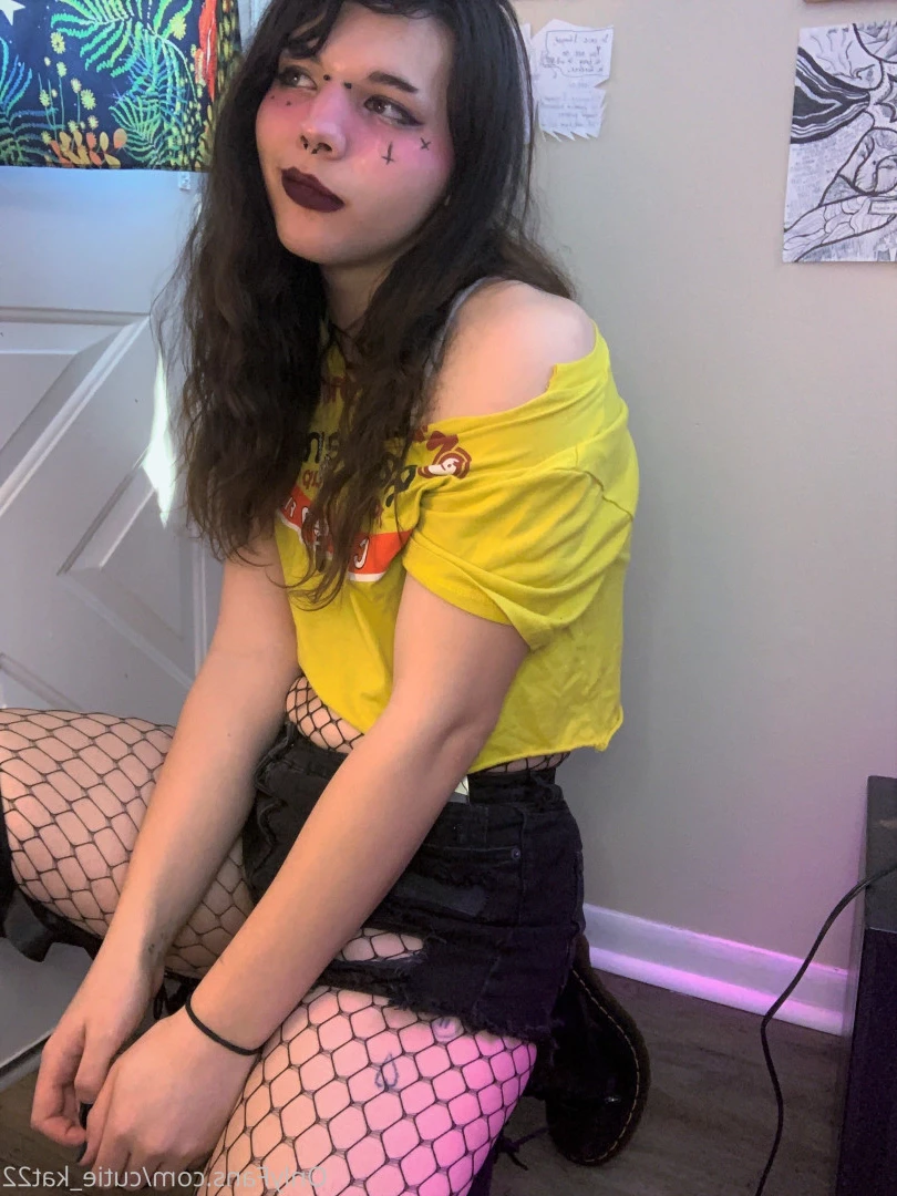 kat winter❄️ [ cutiekatw ] Onlyfans leaked photo 5620370 on Hotleaks.tv