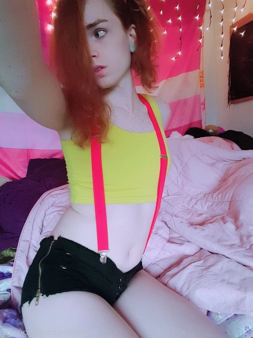 🧡🖤CyanideChuuni🖤🧡 [ cyanide_river ] Onlyfans leaked photo 5160597 on Hotleaks.tv