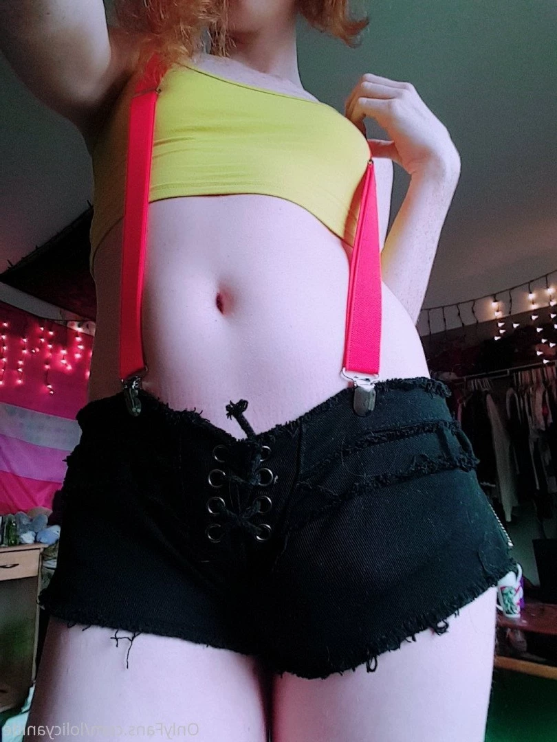 🧡🖤CyanideChuuni🖤🧡 [ cyanide_river ] Onlyfans leaked photo 5162207 on Hotleaks.tv