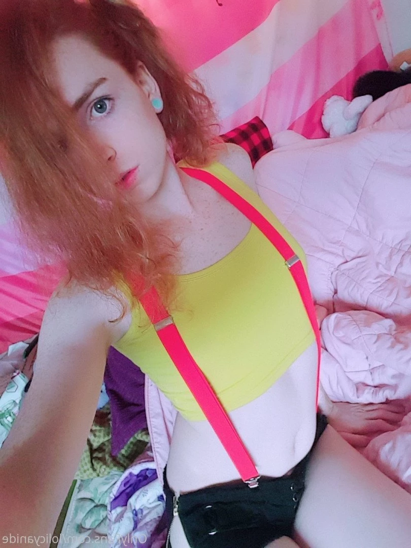 🧡🖤CyanideChuuni🖤🧡 [ cyanide_river ] Onlyfans leaked photo 5164929 on Hotleaks.tv