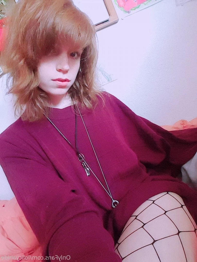🧡🖤CyanideChuuni🖤🧡 [ cyanide_river ] Onlyfans leaked photo 5173346 on Hotleaks.tv