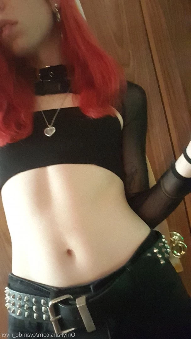 🧡🖤CyanideChuuni🖤🧡 [ cyanide_river ] Onlyfans leaked photo 5173381 on Hotleaks.tv