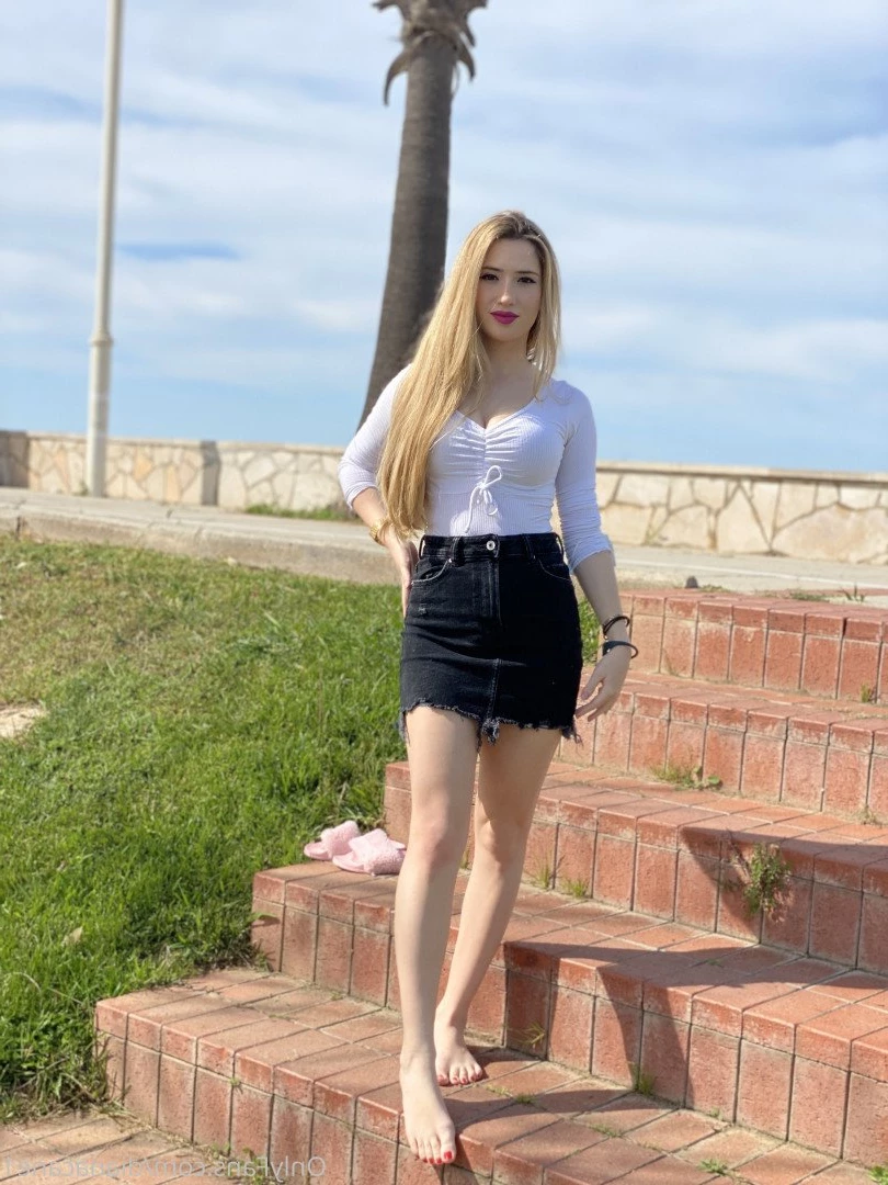 GODDESS DIANA 😏 fetish lover 👅 [ dianacane1 ] Onlyfans leaked photo 5103005 on Hotleaks.tv