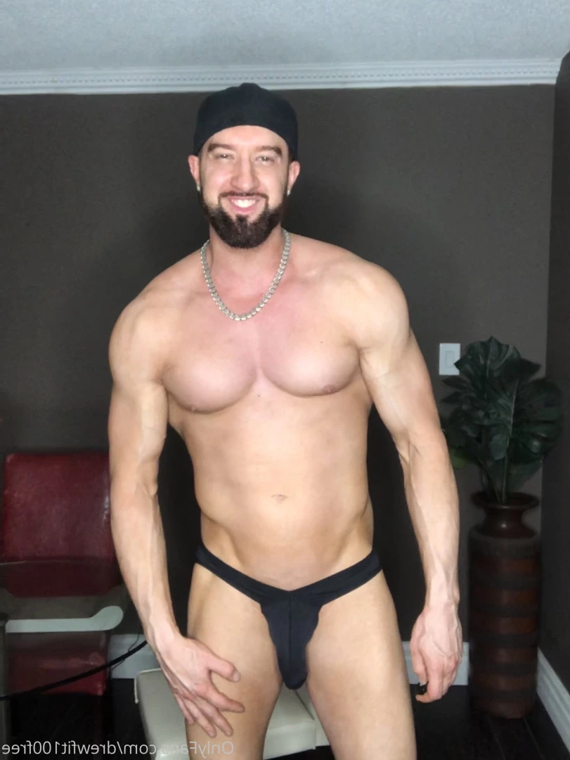 Your Fav 𝐃𝐀𝐃𝐃𝐘 𝐃𝐑𝐄𝐖😈🍆💦 [ drewfit100free ] Onlyfans leaked photo 5793047 on Hotleaks.tv