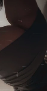 5765835