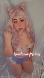 5766016