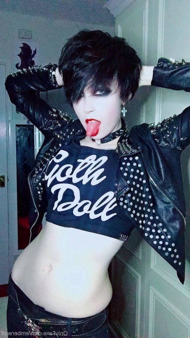 Ember Wolf [ emberwolf ] Onlyfans leaked photo 5095685 on Hotleaks.tv