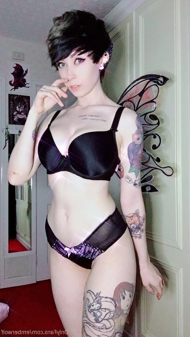 Ember Wolf [ emberwolf ] Onlyfans leaked photo 5097192 on Hotleaks.tv