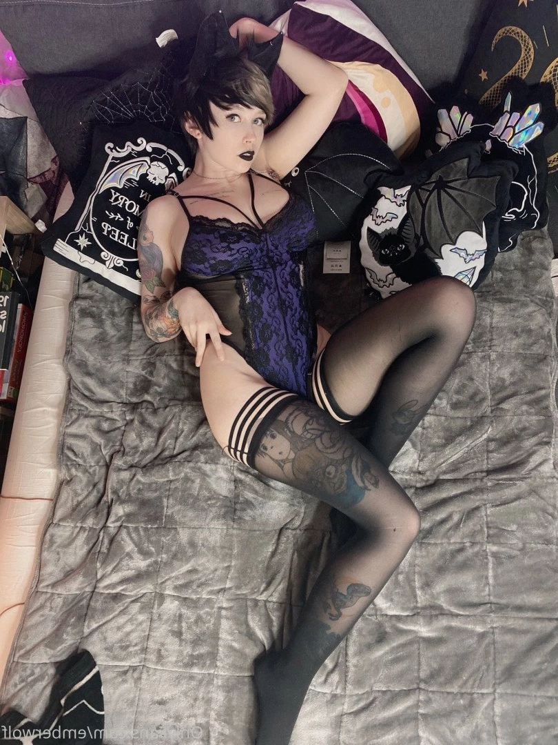 Ember Wolf [ emberwolf ] Onlyfans leaked photo 5097290 on Hotleaks.tv