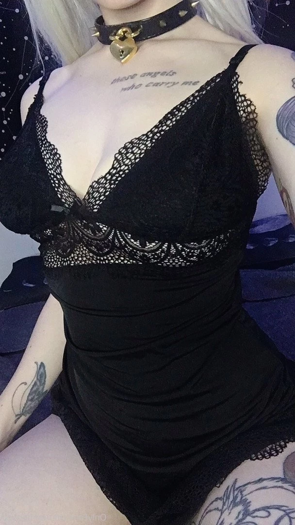 Ember Wolf [ emberwolf ] Onlyfans leaked photo 5098545 on Hotleaks.tv