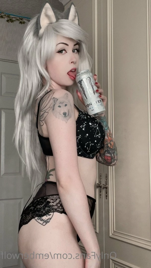 Ember Wolf [ emberwolf ] Onlyfans leaked photo 5098747 on Hotleaks.tv