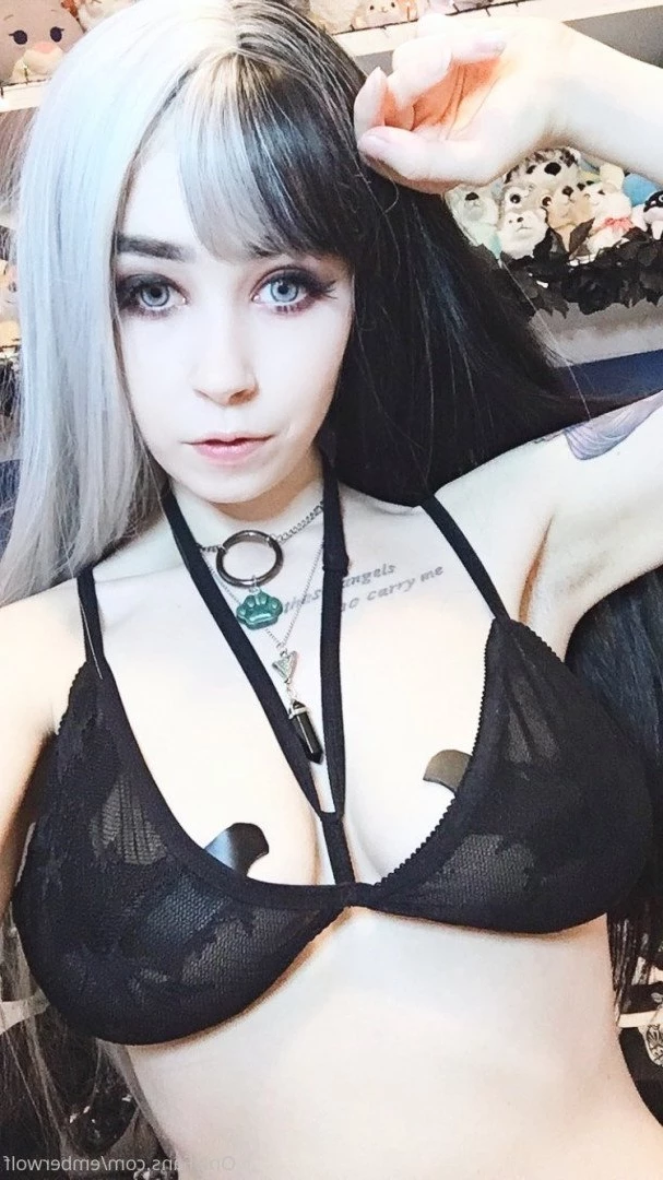 Ember Wolf [ emberwolf ] Onlyfans leaked photo 5103083 on Hotleaks.tv