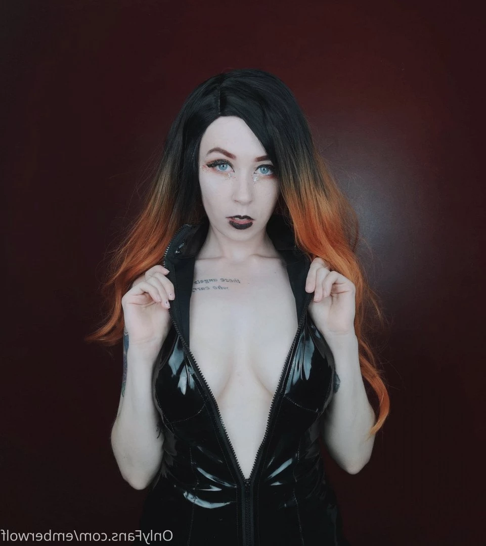 Ember Wolf [ emberwolf ] Onlyfans leaked photo 5105258 on Hotleaks.tv