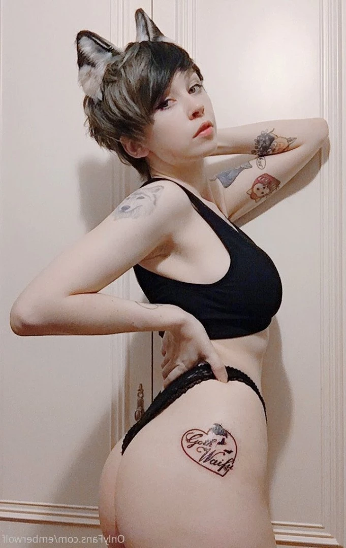 Ember Wolf [ emberwolf ] Onlyfans leaked photo 5105576 on Hotleaks.tv