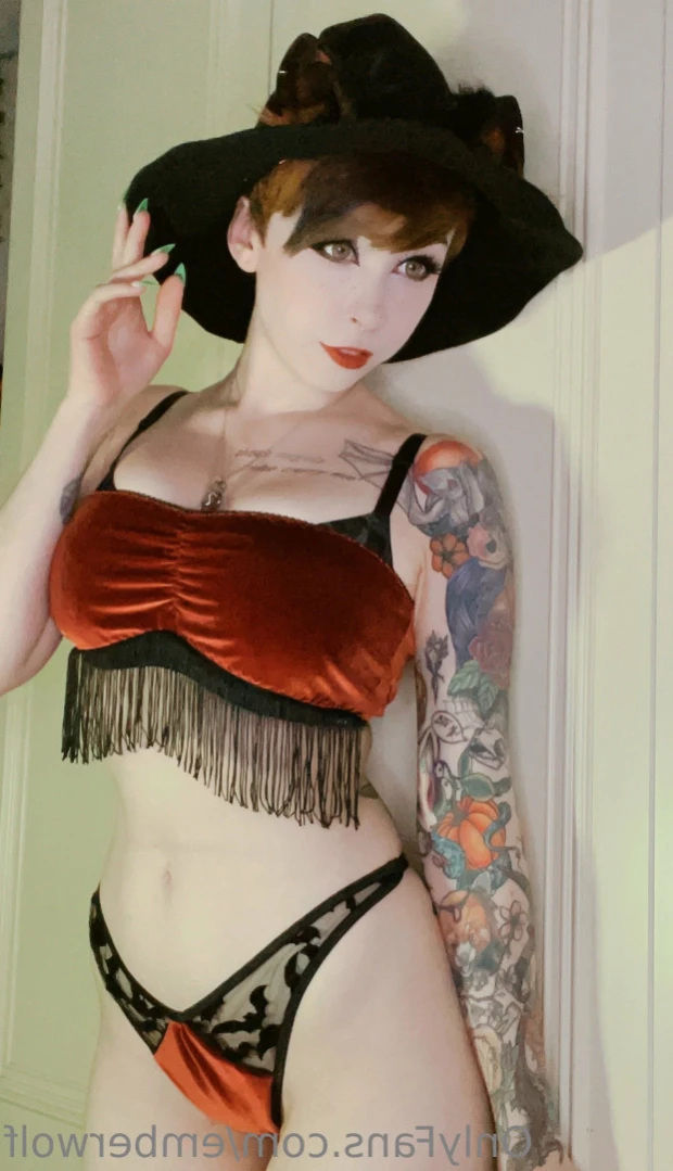 Ember Wolf [ emberwolf ] Onlyfans leaked photo 12854817 on Hotleaks.tv