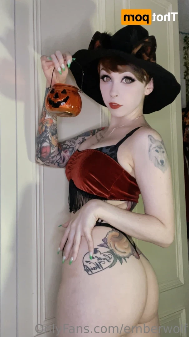 Ember Wolf [ emberwolf ] Onlyfans leaked photo 12854904 on Hotleaks.tv